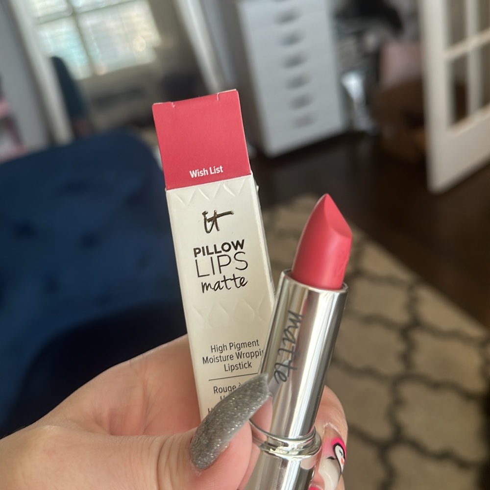IT Cosmetics Pillow Lips matte NEW* - Picture 3 of 7